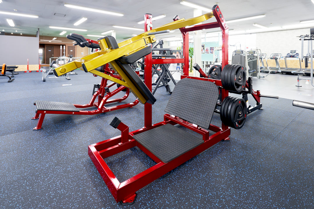 ペンデュラムスクワット(Pendulum Squat)Realleader