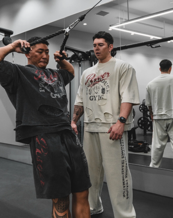 ＬＹＦＴコラボ 　ビンテージ　クロップドＴシャツ